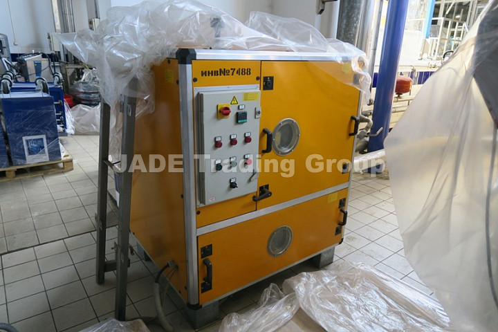 Injection Molding Machine Husky Hylectric H300 ton - Chiller unit