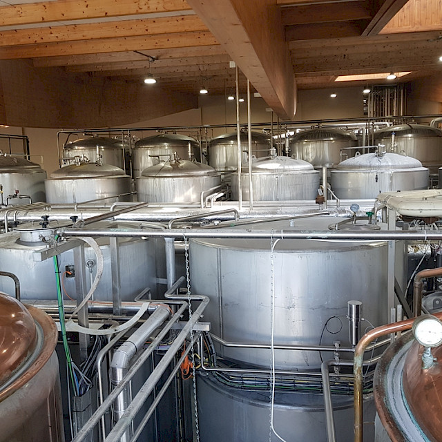 2015 Craft Brewery Kaspar Schultz 35 hl mit vielseitiger Verpackungsabteilung