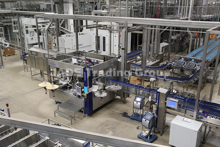 Aseptic Filling Line Krones 18000 bph - Labelling and packaging area