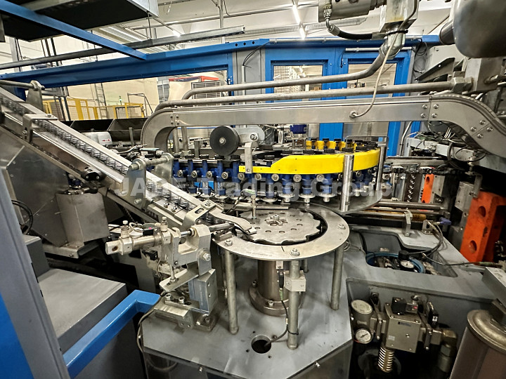 PET Bottle Production and Transportation Line With 2 SIPA SFL 4 Blow Moulders and VETRO Air Conveyor Line