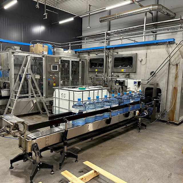 2000 - Water Filling Line BARDI 800 BPH for 5-Gallon (18.9 L) PET Bottles