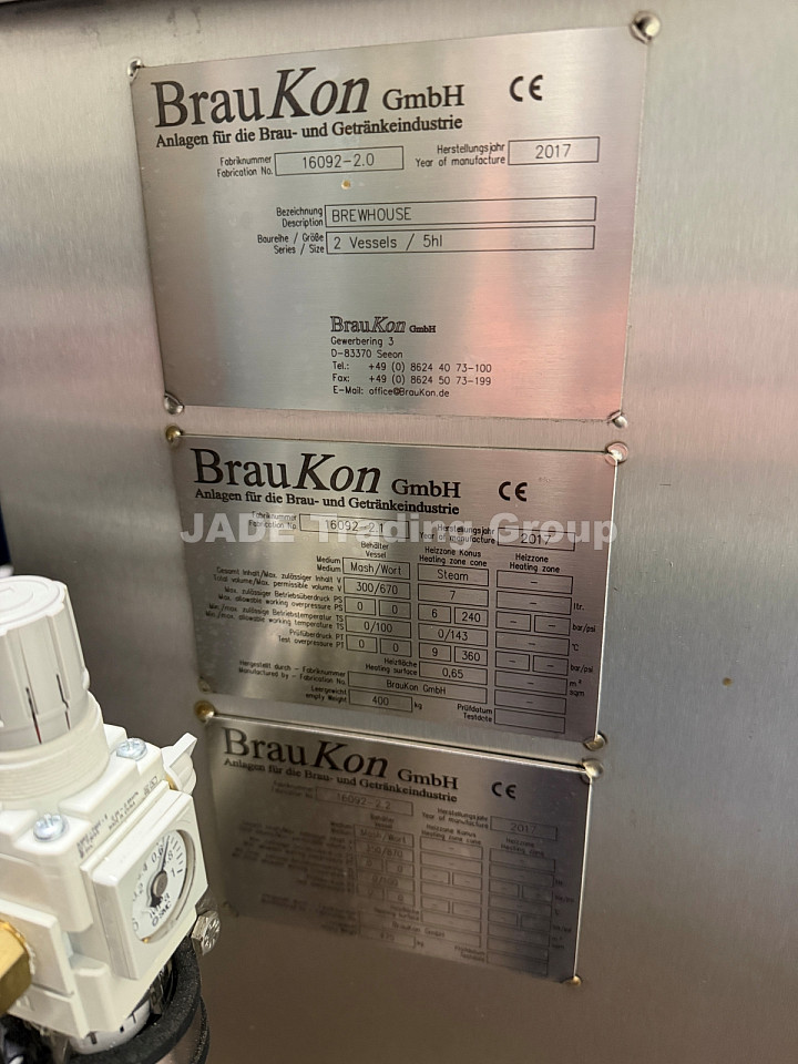 Braukon 2-vessel microbrewery - brewline